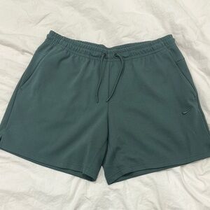 Nike Men's 7” Dri-FIT Unlined Performance Shorts Vintage Green Size L